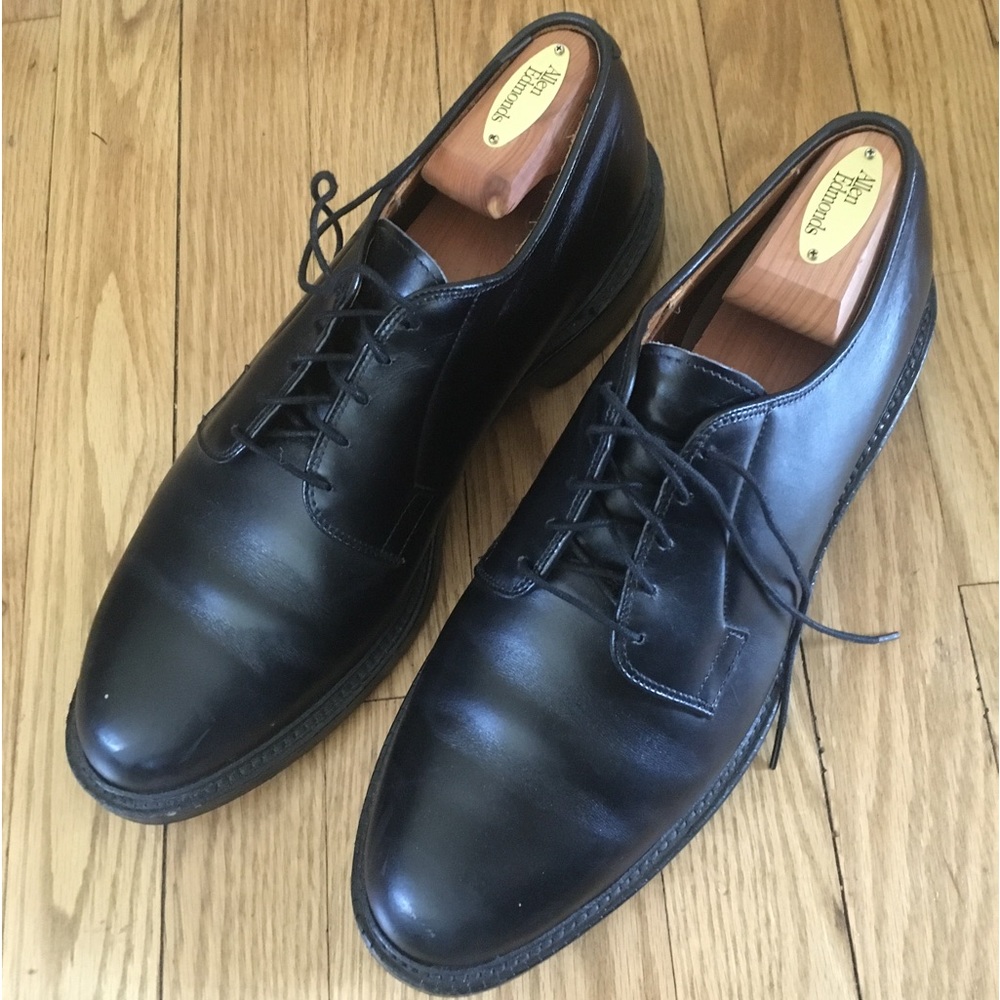Men’s Allen Edmonds dress leather shoes